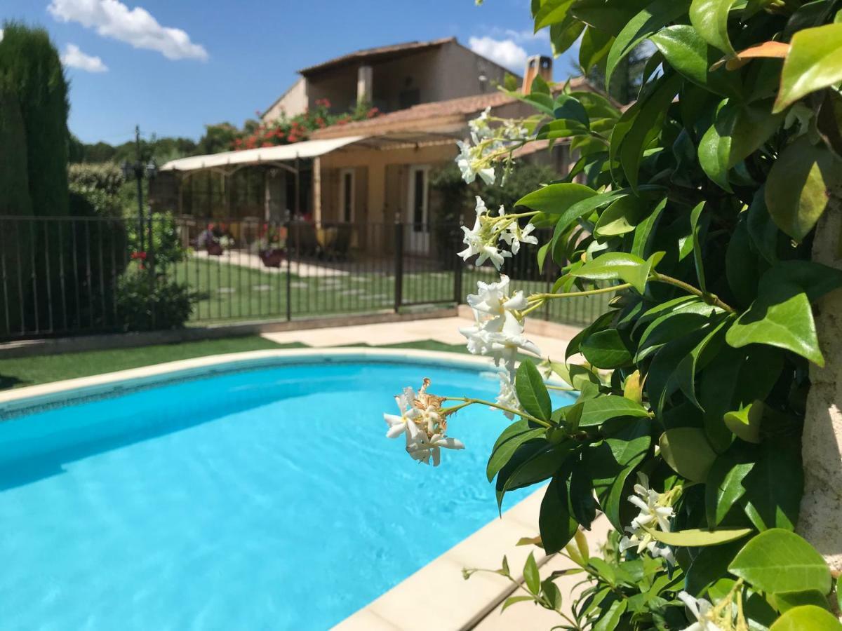 Gite L'Annexe Villelaure Exterior foto